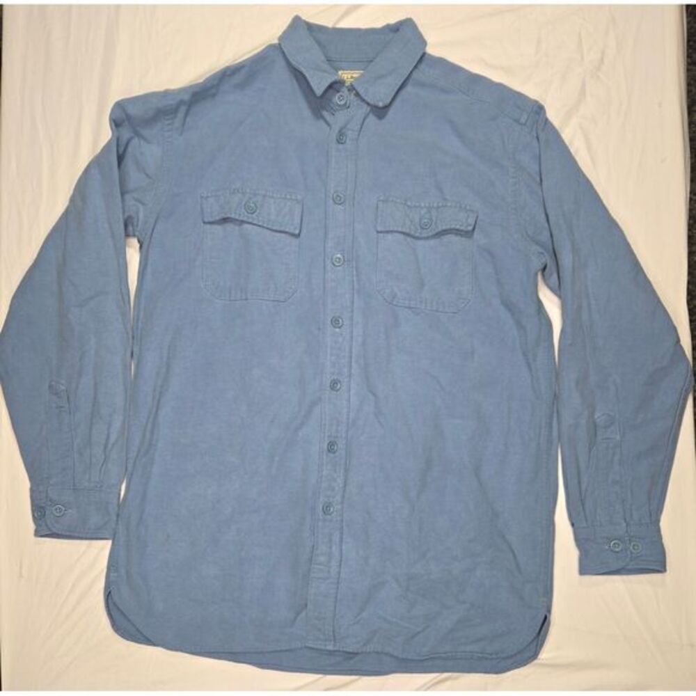 L.L.Bean Light Blue Cotton Button-Down Shirt with Dual Front Pockets Men's L
